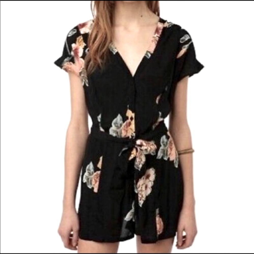 Fire urban outfitters black floral romper